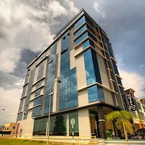 Pariss *** Johor Bahru